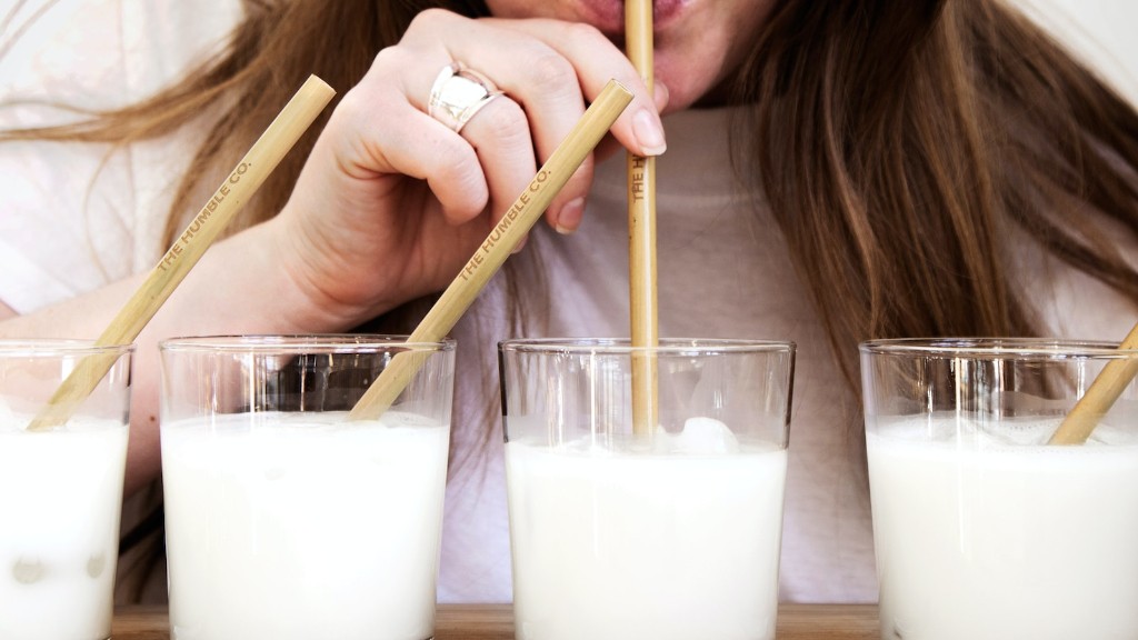 Ağır Krema ile Tam Yağlı Süt Nasıl Yapılır